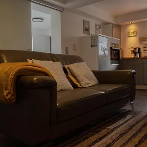 Les Pantoufles Dans Le Pre Appartement Eppeldorf